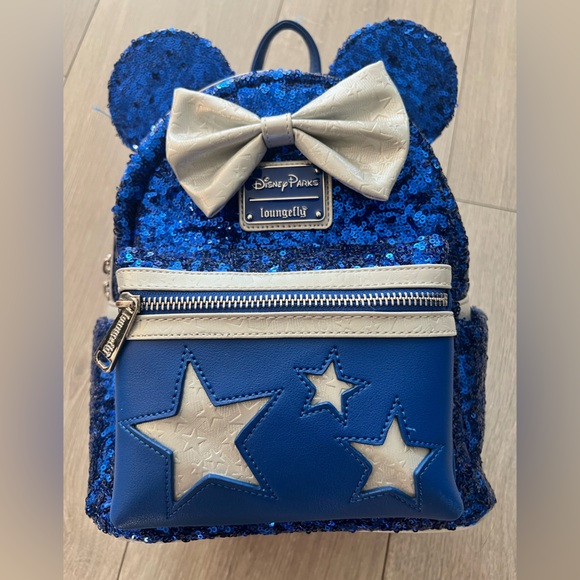 GUC Disney Wishes Come True Lounge Fly Mini Backpack & Minnie Ears - Picture 4 of 5